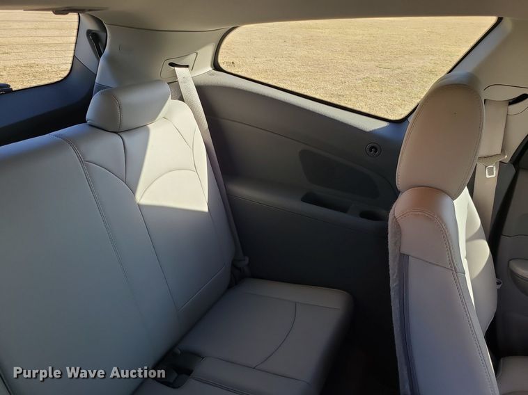 image for item DS7353 2011 Chevrolet Traverse LT SUV