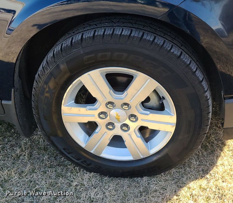 image for item DS7353 2011 Chevrolet Traverse LT SUV