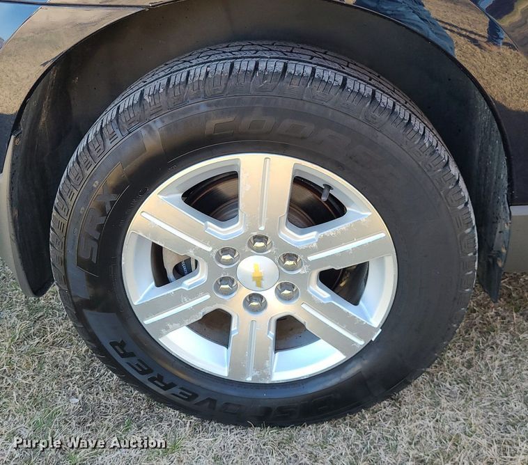 image for item DS7353 2011 Chevrolet Traverse LT SUV