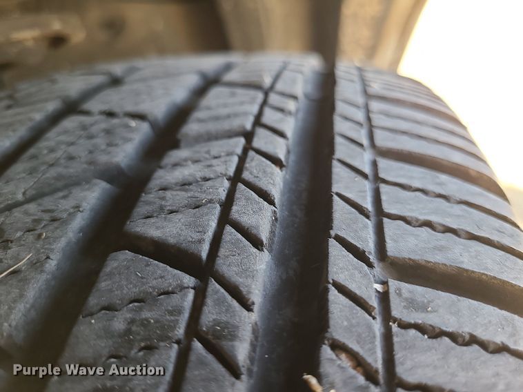 image for item DS7353 2011 Chevrolet Traverse LT SUV