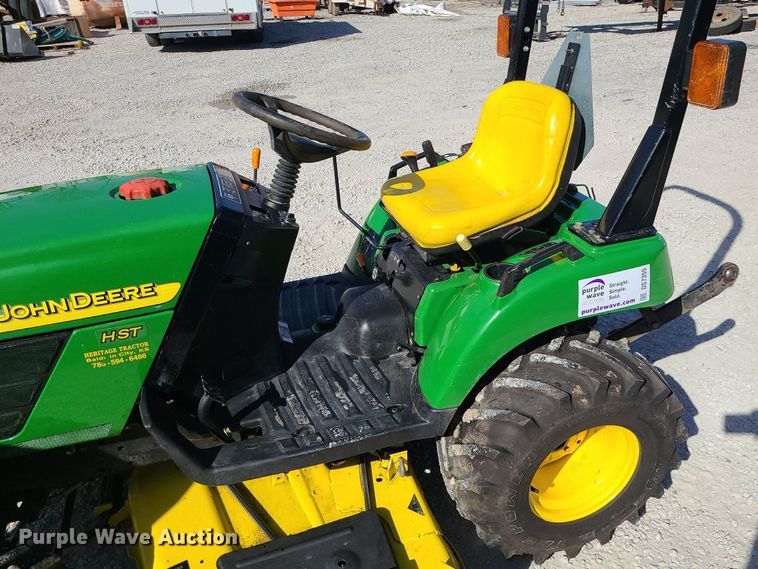 image for item DS7355 John Deere 2210 MFWD tractor