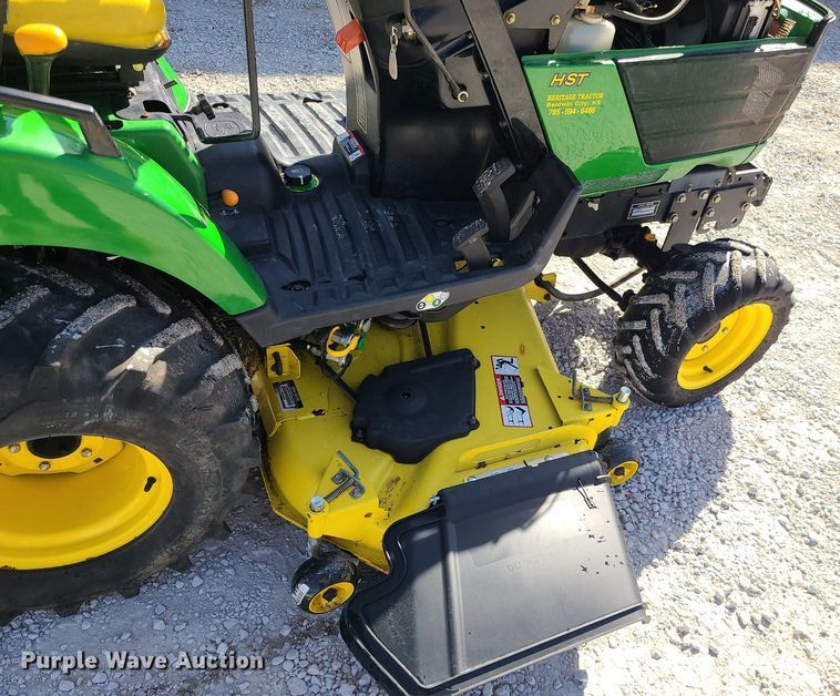 image for item DS7355 John Deere 2210 MFWD tractor