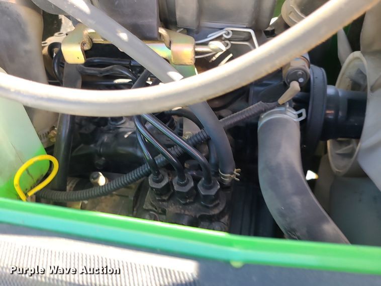 image for item DS7355 John Deere 2210 MFWD tractor