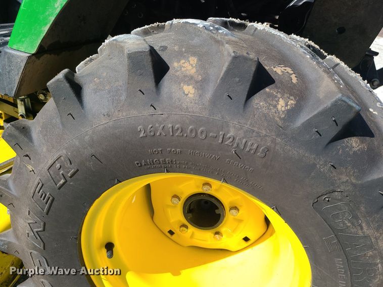 image for item DS7355 John Deere 2210 MFWD tractor