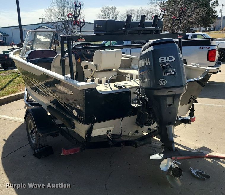 image for item DS7357 2003 Smokercraft Millenta 162 boat