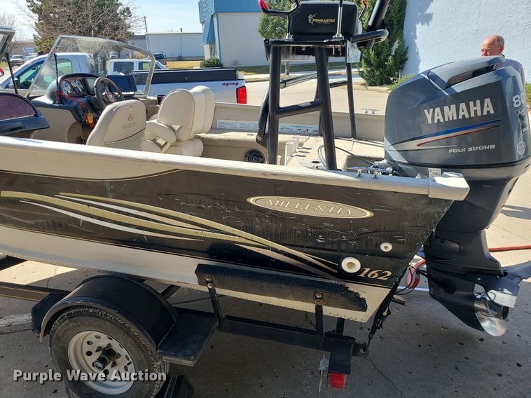 image for item DS7357 2003 Smokercraft Millenta 162 boat