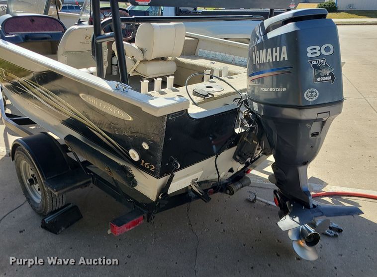 image for item DS7357 2003 Smokercraft Millenta 162 boat