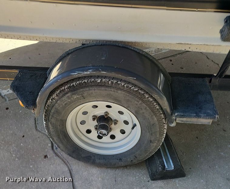 image for item DS7357 2003 Smokercraft Millenta 162 boat