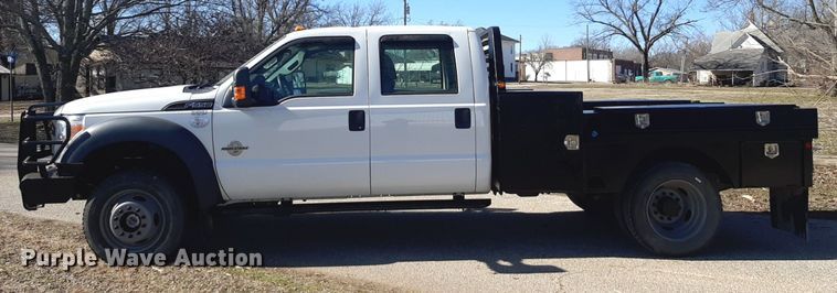 image for item DV9822 2012 Ford F550 Super Duty Crew Cab flatbed truck