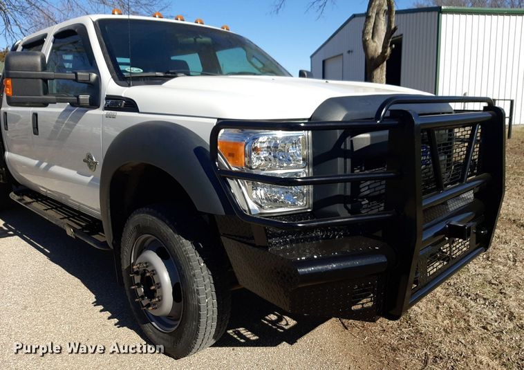 image for item DV9822 2012 Ford F550 Super Duty Crew Cab flatbed truck