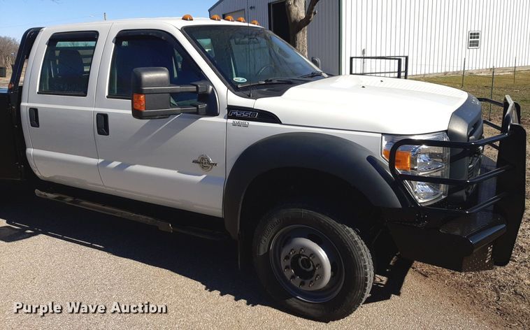 image for item DV9822 2012 Ford F550 Super Duty Crew Cab flatbed truck