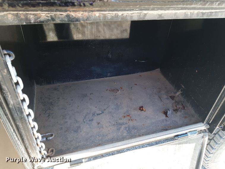 image for item DV9822 2012 Ford F550 Super Duty Crew Cab flatbed truck