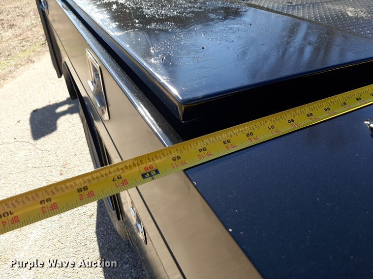 image for item DV9822 2012 Ford F550 Super Duty Crew Cab flatbed truck