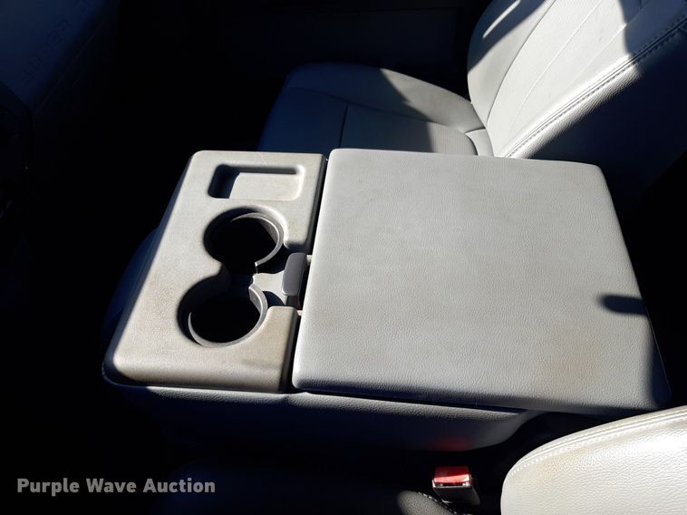 image for item DV9822 2012 Ford F550 Super Duty Crew Cab flatbed truck