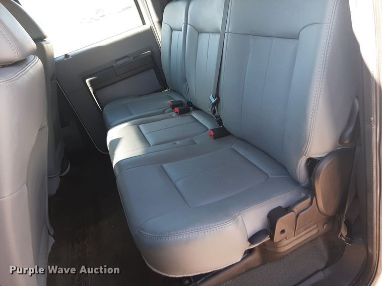 image for item DV9822 2012 Ford F550 Super Duty Crew Cab flatbed truck