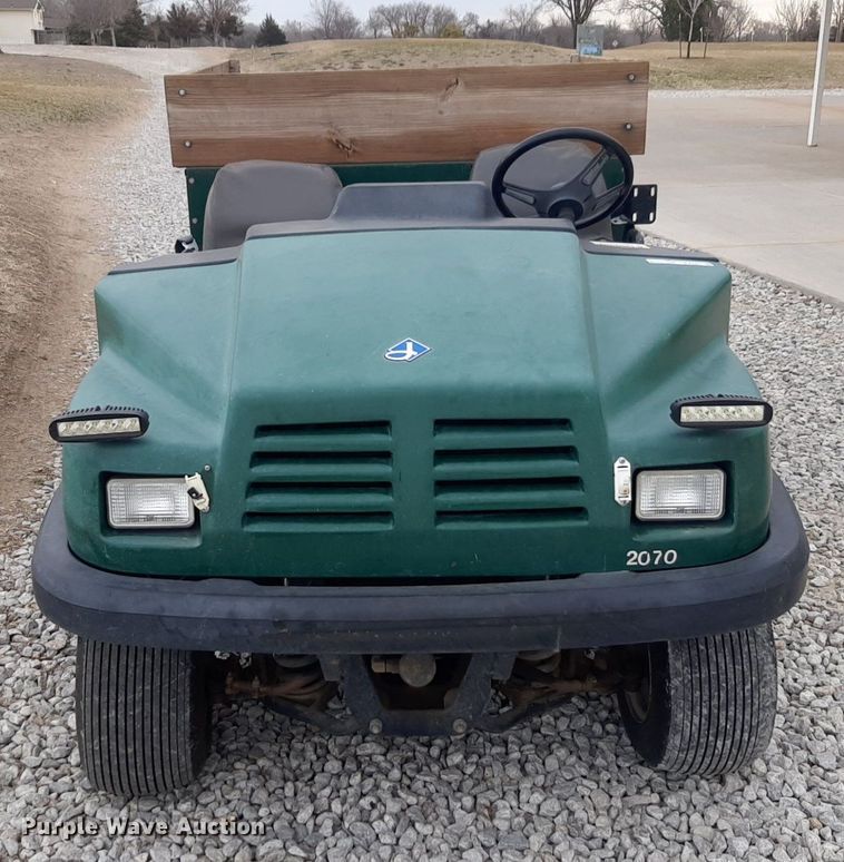 image for item DV9885 Jacobsen SV3422 utility vehicle