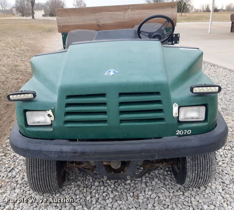 image for item DV9885 Jacobsen SV3422 utility vehicle