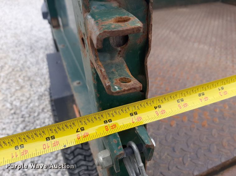 image for item DV9885 Jacobsen SV3422 utility vehicle