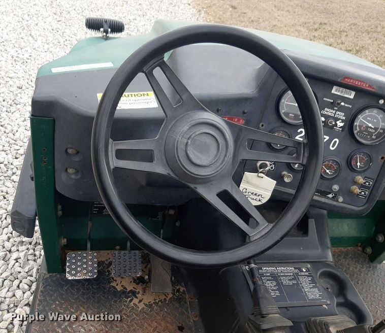 image for item DV9885 Jacobsen SV3422 utility vehicle