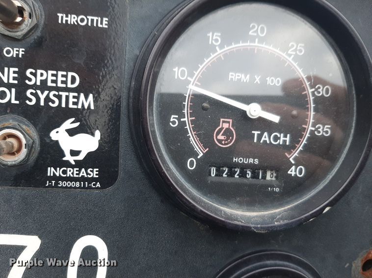 image for item DV9885 Jacobsen SV3422 utility vehicle