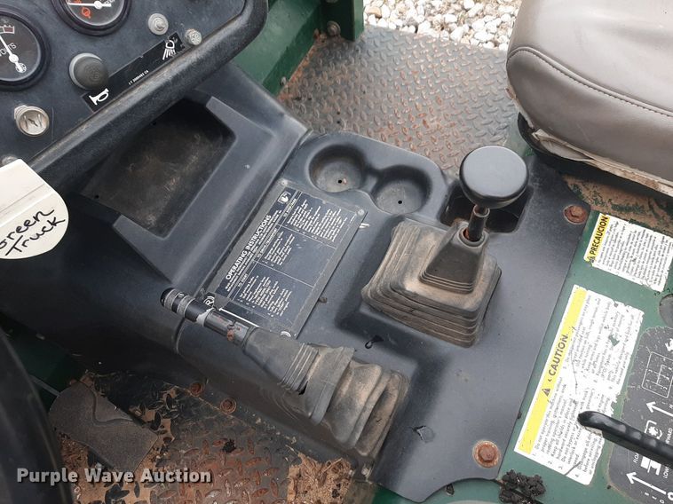 image for item DV9885 Jacobsen SV3422 utility vehicle