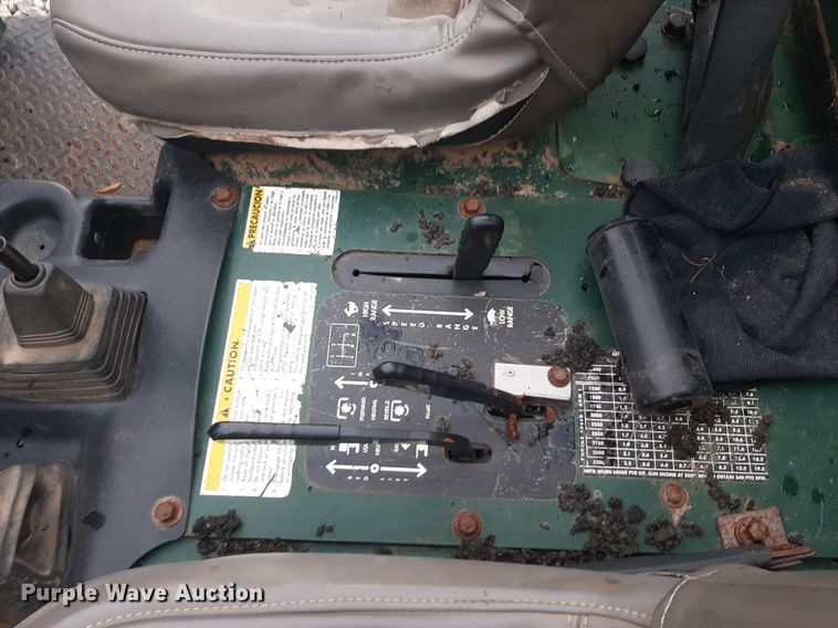 image for item DV9885 Jacobsen SV3422 utility vehicle