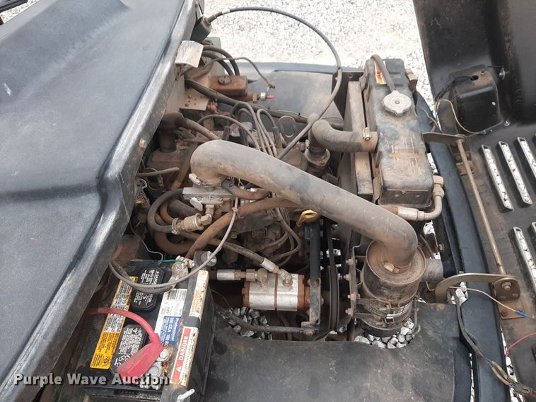 image for item DV9885 Jacobsen SV3422 utility vehicle