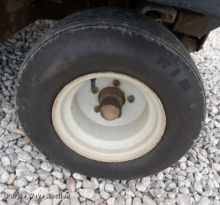 image for item DV9885 Jacobsen SV3422 utility vehicle