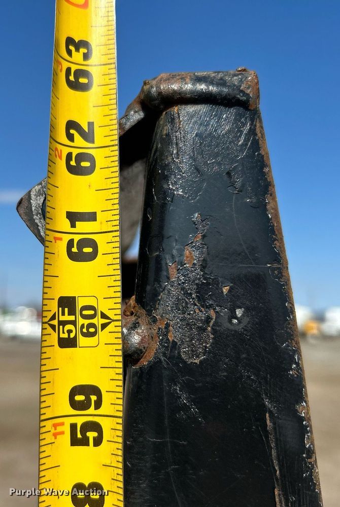 image for item EG1219 2013 Big Tex  14ET equipment trailer