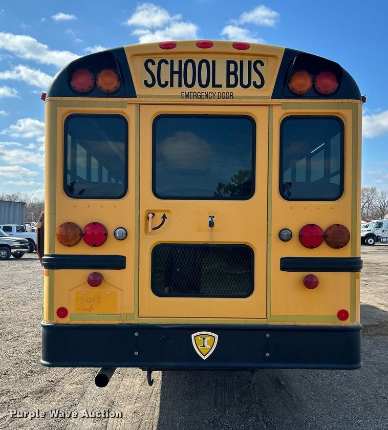 image for item EG1223 2006 International  3000 school bus