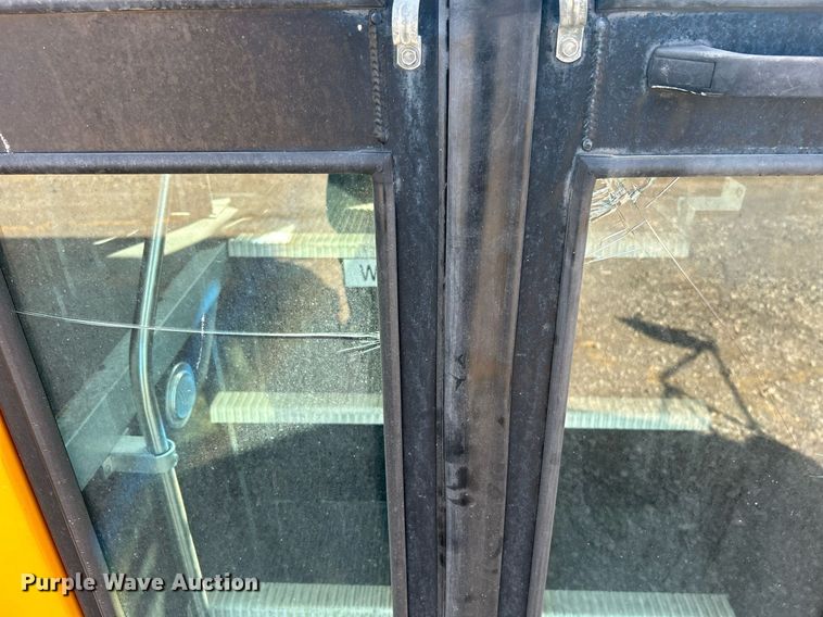 image for item EG1223 2006 International  3000 school bus