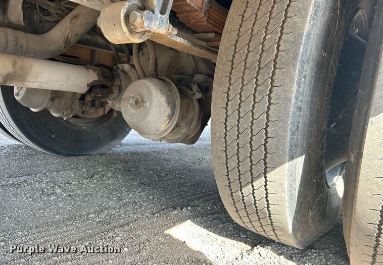 image for item EG1223 2006 International  3000 school bus