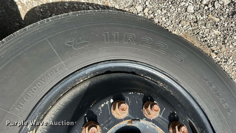 image for item EG1223 2006 International  3000 school bus