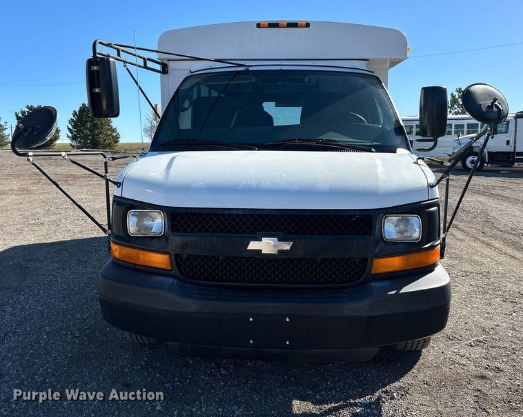 image for item EG1233 2007 Chevrolet  Express 3500 school bus