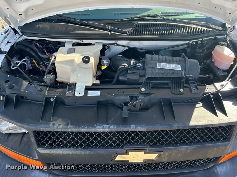 image for item EG1233 2007 Chevrolet  Express 3500 school bus