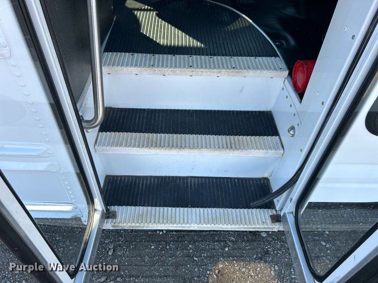 image for item EG1233 2007 Chevrolet  Express 3500 school bus