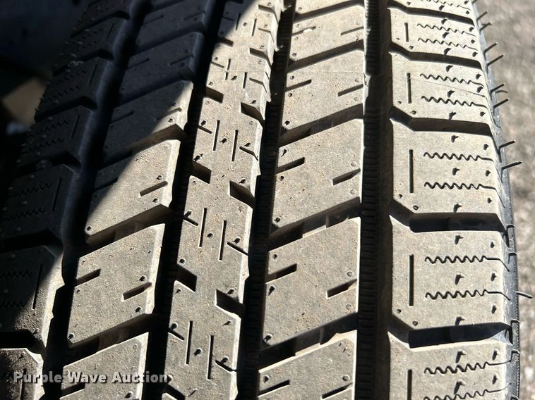 image for item EG1233 2007 Chevrolet  Express 3500 school bus