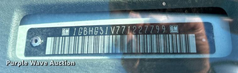 image for item EG1233 2007 Chevrolet  Express 3500 school bus