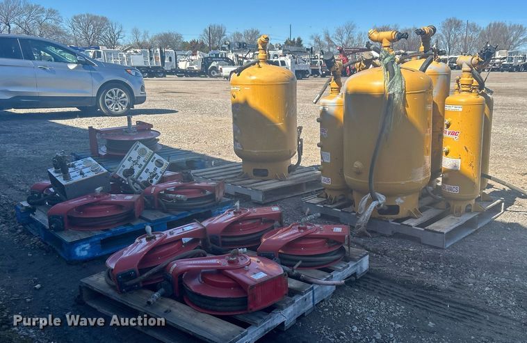 image for item EG1238 Fuel and Lube