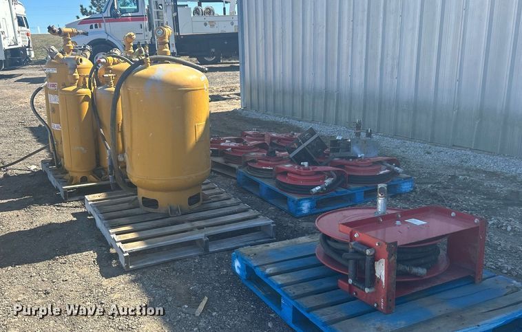 image for item EG1238 Fuel and Lube