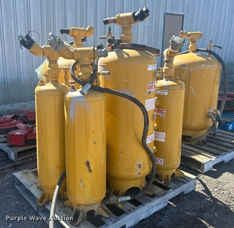 image for item EG1238 Fuel and Lube