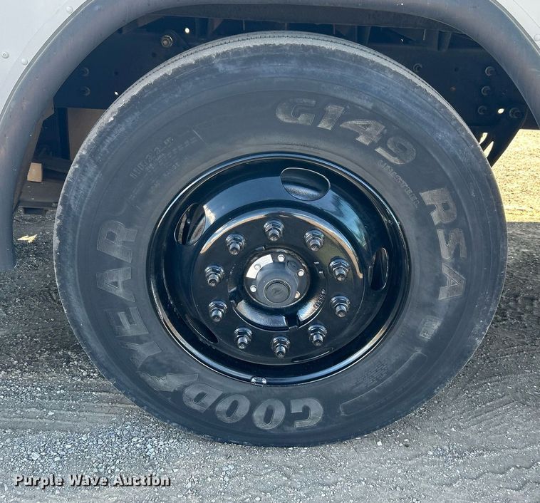 image for item EG1246 2009 Blue Bird  school bus