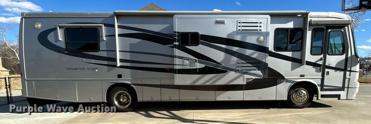 image for item EG1249 2004 Newmar Kountry Star RV
