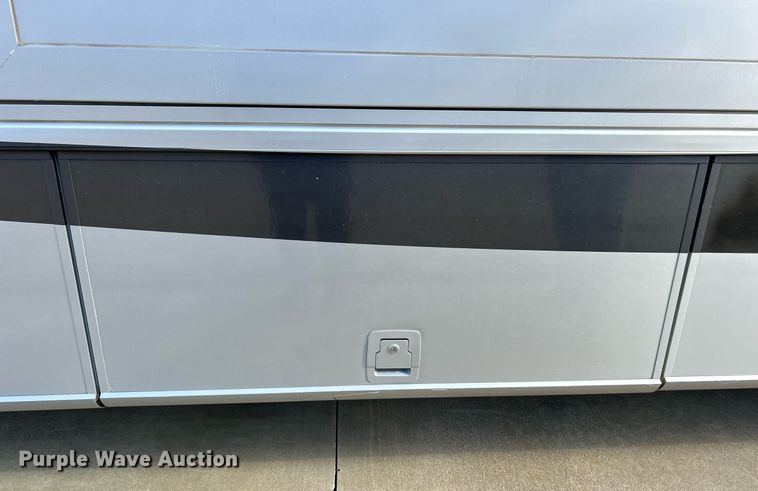 image for item EG1249 2004 Newmar Kountry Star RV