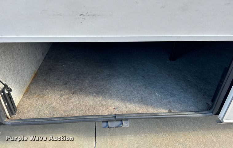 image for item EG1249 2004 Newmar Kountry Star RV