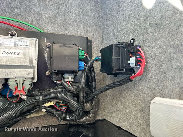 image for item EG1249 2004 Newmar Kountry Star RV