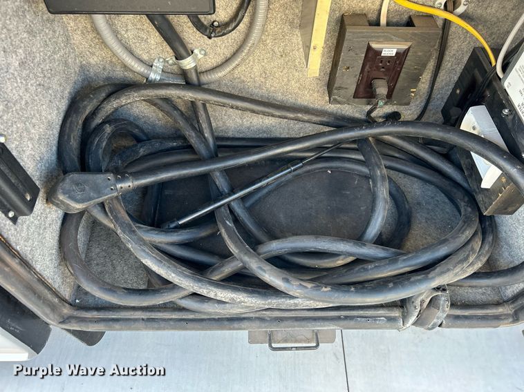 image for item EG1249 2004 Newmar Kountry Star RV