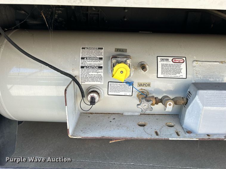 image for item EG1249 2004 Newmar Kountry Star RV