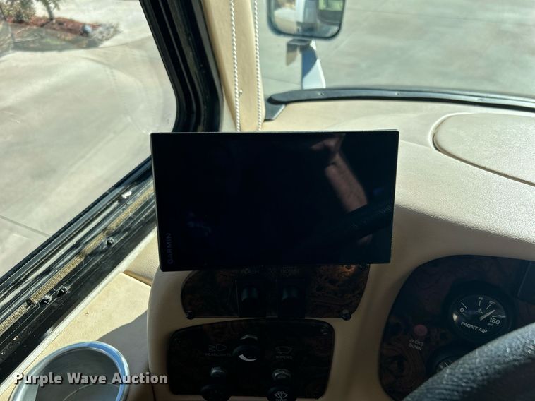 image for item EG1249 2004 Newmar Kountry Star RV