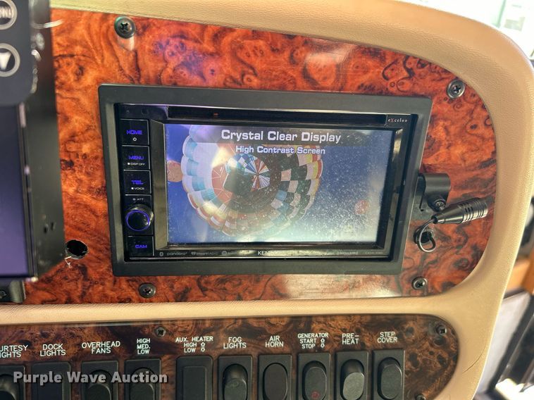 image for item EG1249 2004 Newmar Kountry Star RV